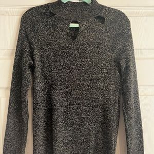 Jones New York sweater/shirt